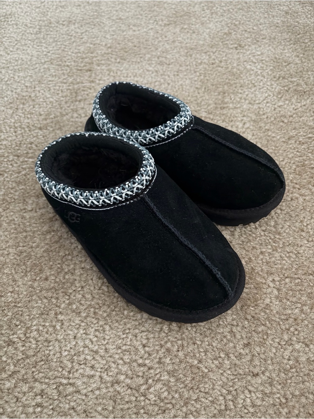 UGG Kids Black Suede Cozy Clog Slippers with Braided Trim Like New